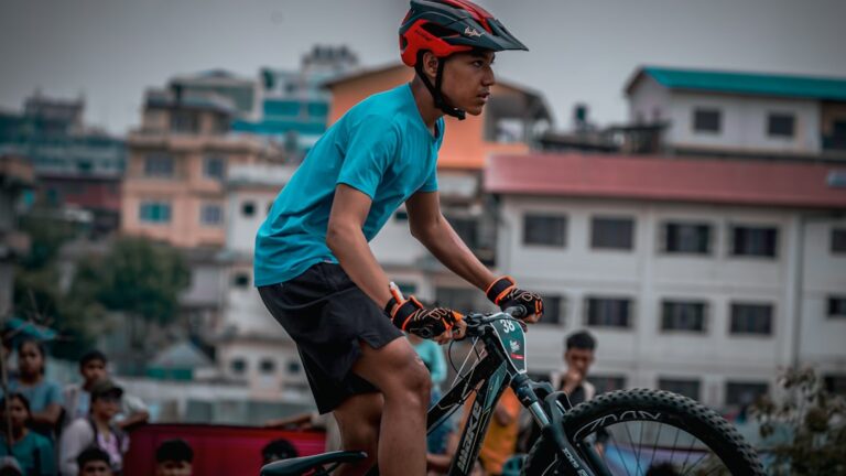 Lokalny wyścig MTB dla amatorów – jak znaleźć imprezy w małych miastach?