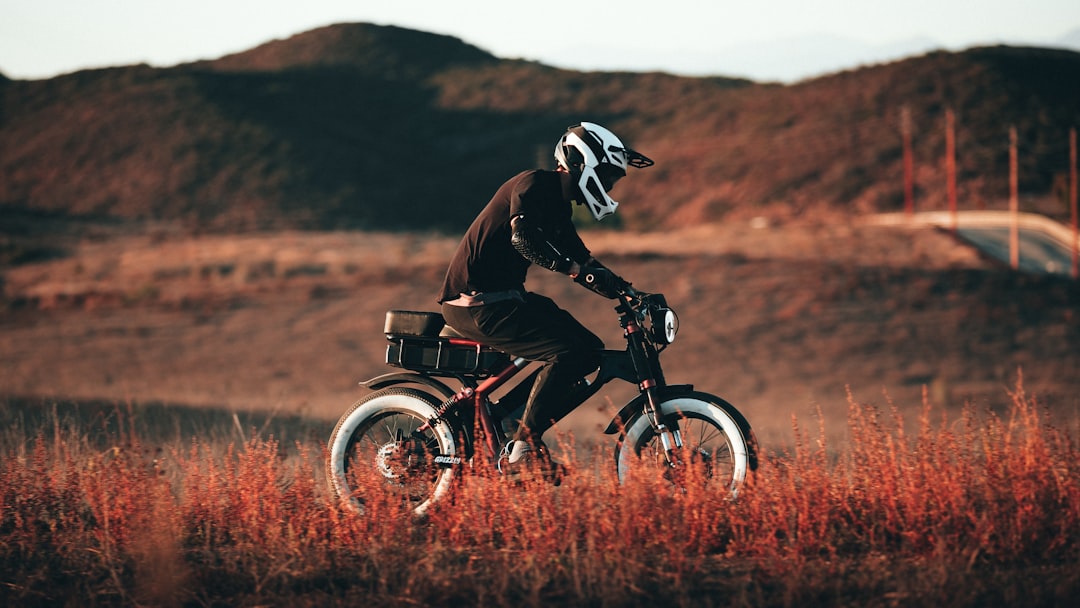 Jazda MTB w górach dla początkujących – pierwsze kroki bez kontuzji